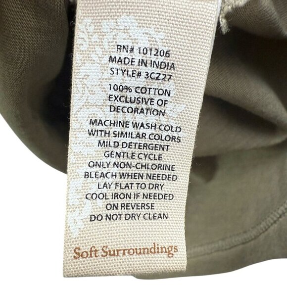 Soft Surroundings Boho Tee Size Medium Petite Green Distressed Womens Top - Picture 8 of 10
